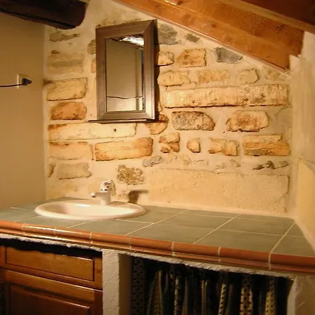 Luclem Apartment Arles Exterior photo